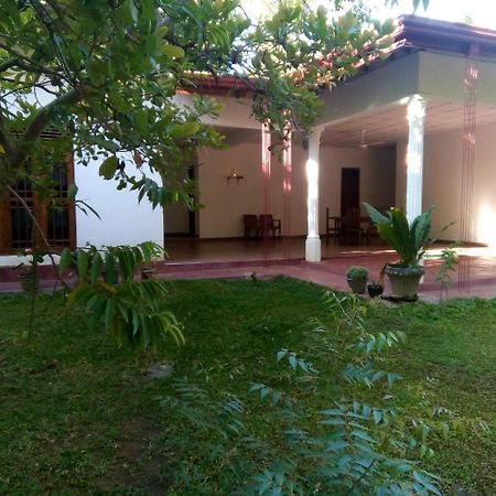 Siyapath Holiday Resort Polonnaruwa Bagian luar foto