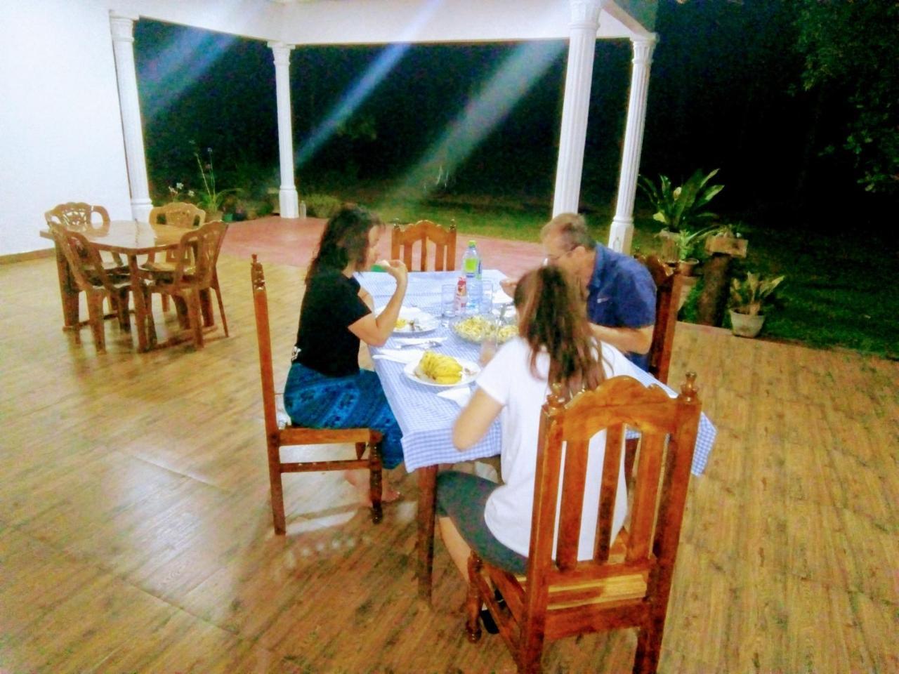 Siyapath Holiday Resort Polonnaruwa Bagian luar foto