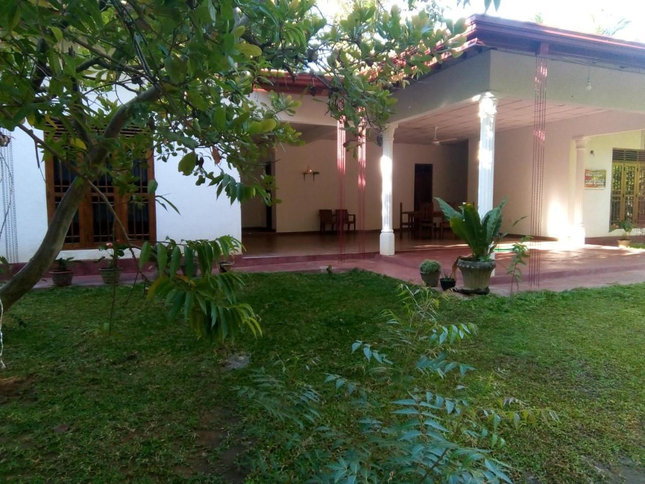 Siyapath Holiday Resort Polonnaruwa Bagian luar foto